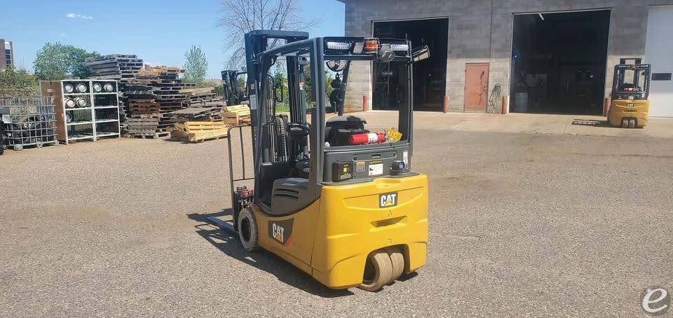 2022 Cat 2ET4000