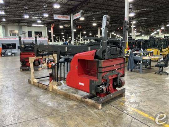 2019 Raymond 770 DR32TT