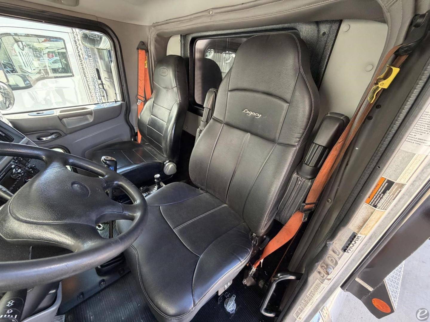 2015 Peterbilt 365