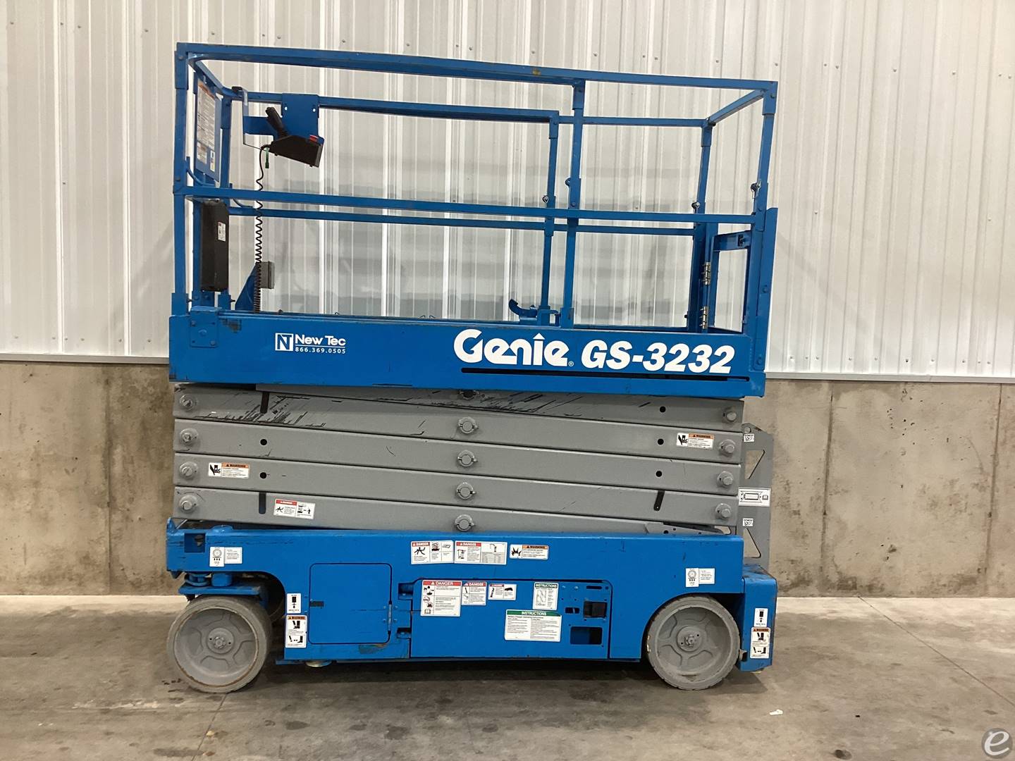 2013 Genie GS-3232