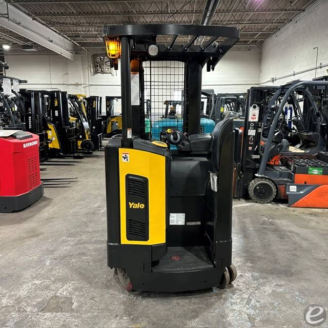 2022 Yale NR035DC
