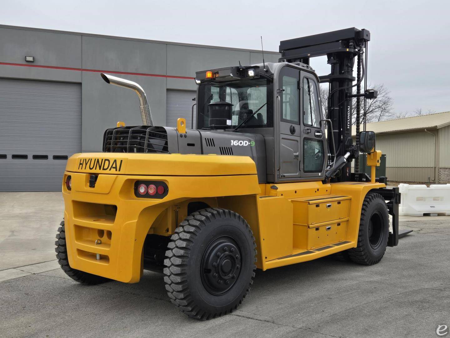 2026 Hyundai 160D-9