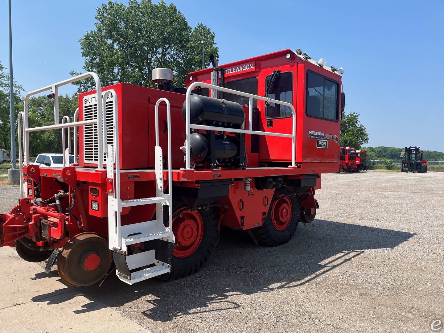 2021 Shuttlewagon SWX525