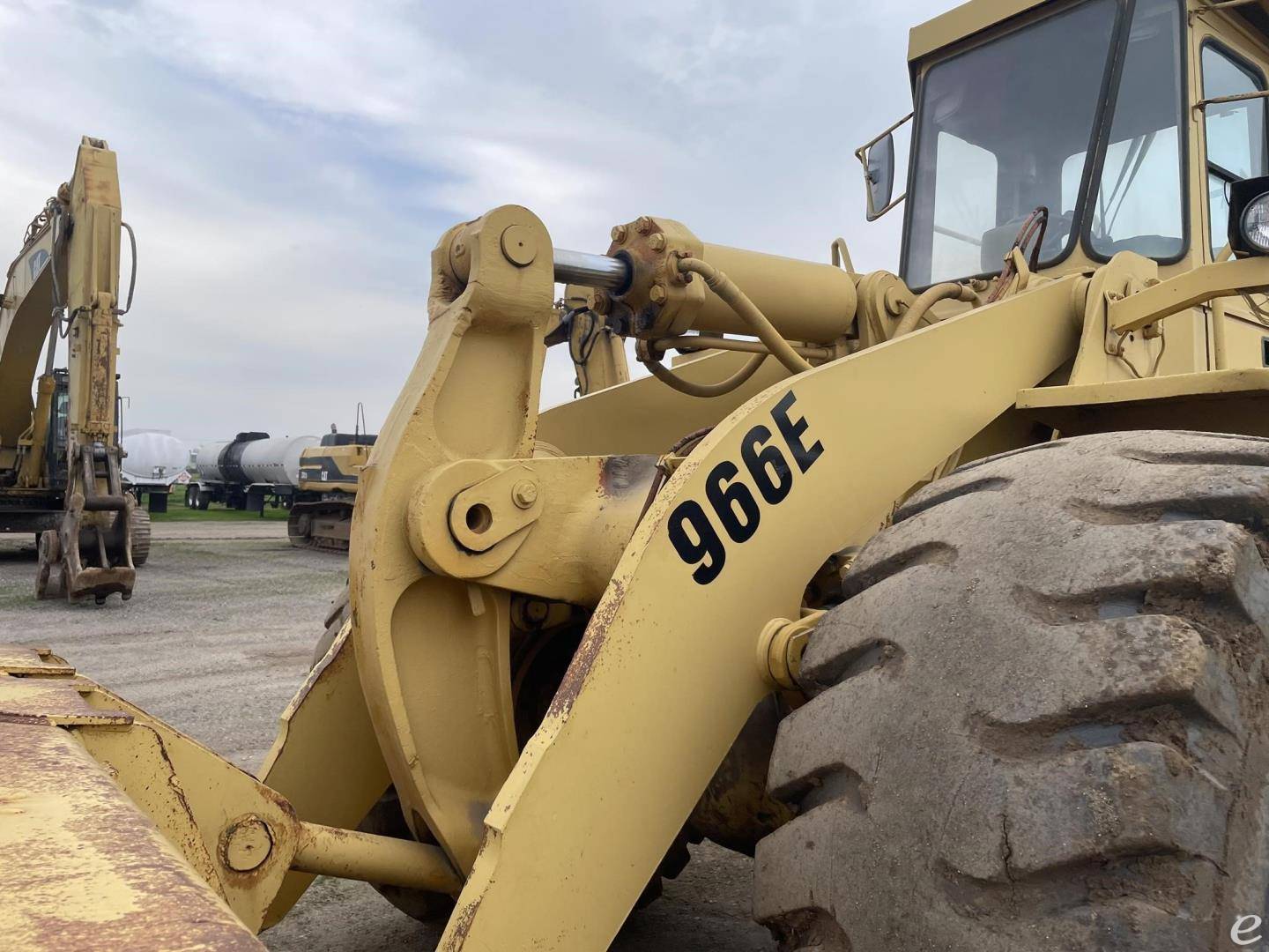 1989 Cat 966E