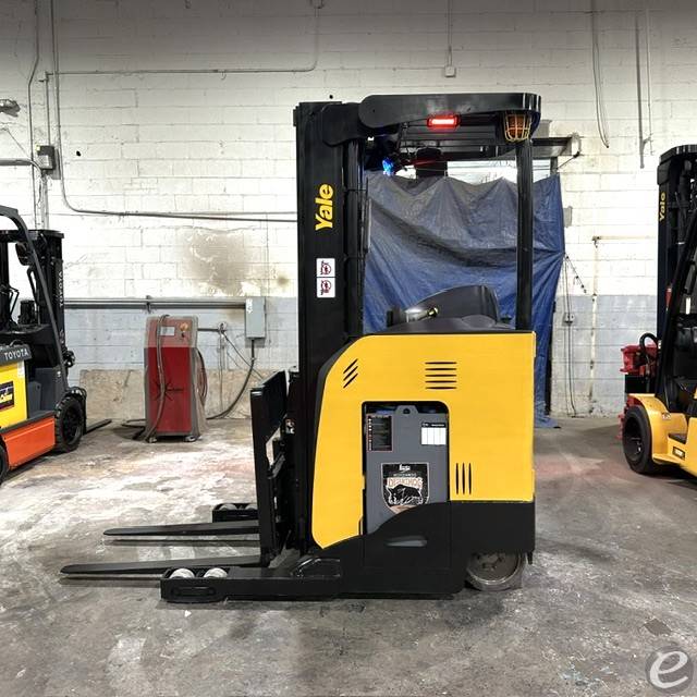 2021 Yale NR045EB