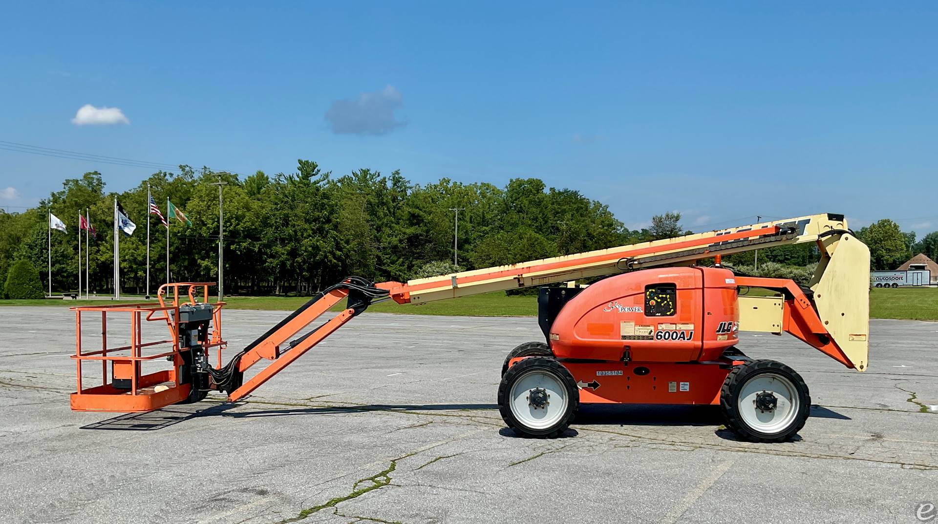 2015 JLG 600AJ