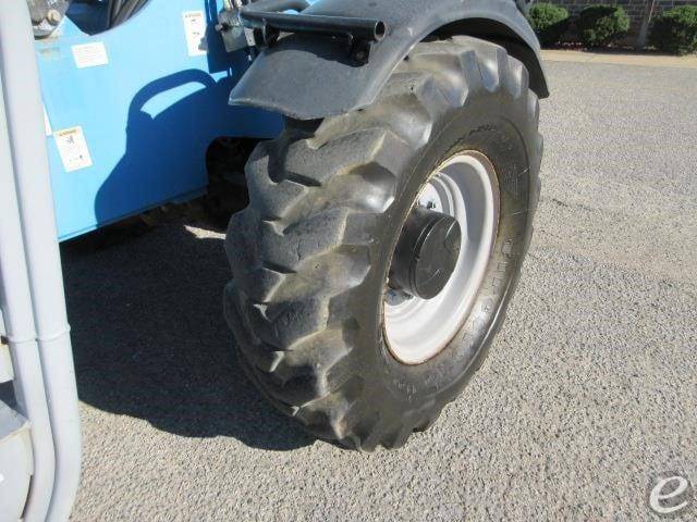 2013 Genie GTH1056