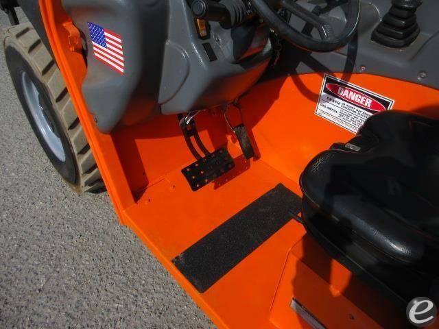2017 JLG G5-18A