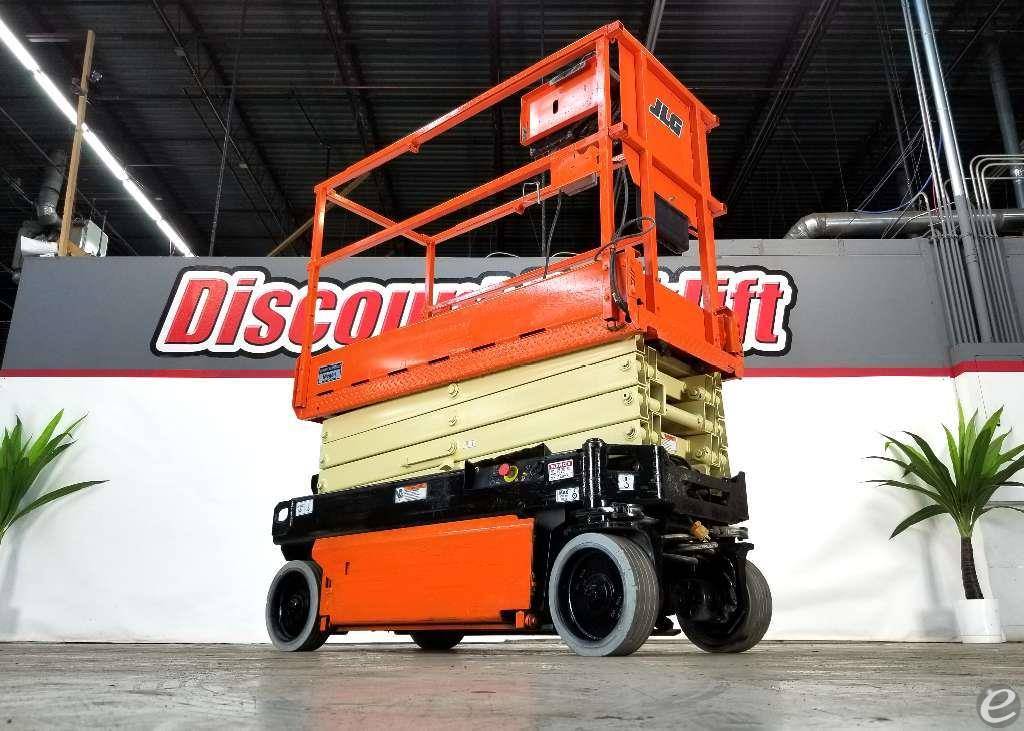 2018 JLG 1932R