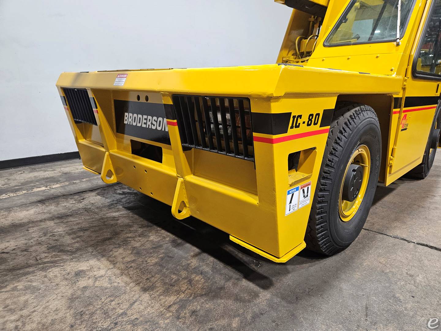 2016 Broderson IC80-3J