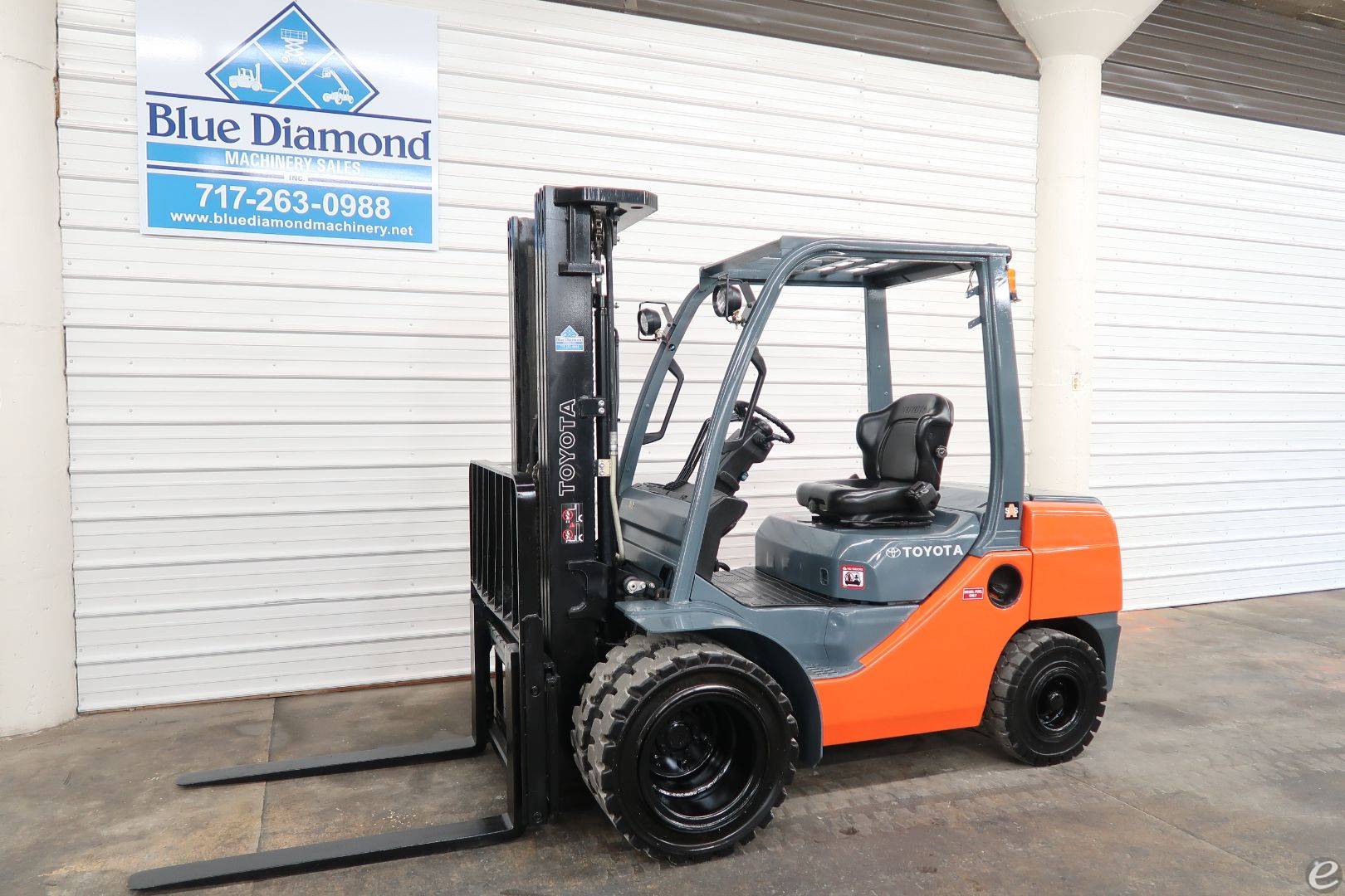 2012 Toyota Pneumatic Tire Forklift...