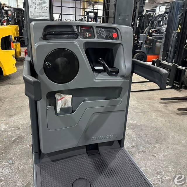 2021 Raymond 550-OPC30TT