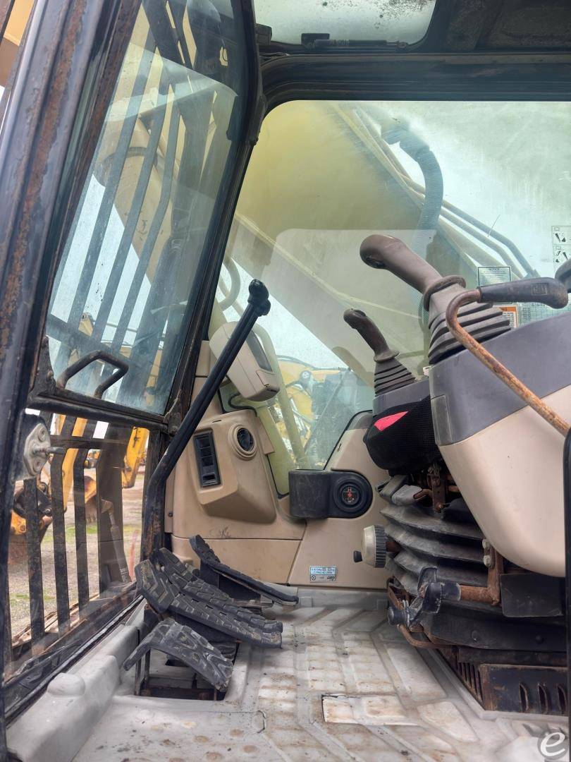 2003 Cat 330CL