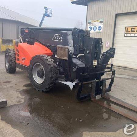 2018 JLG 1255