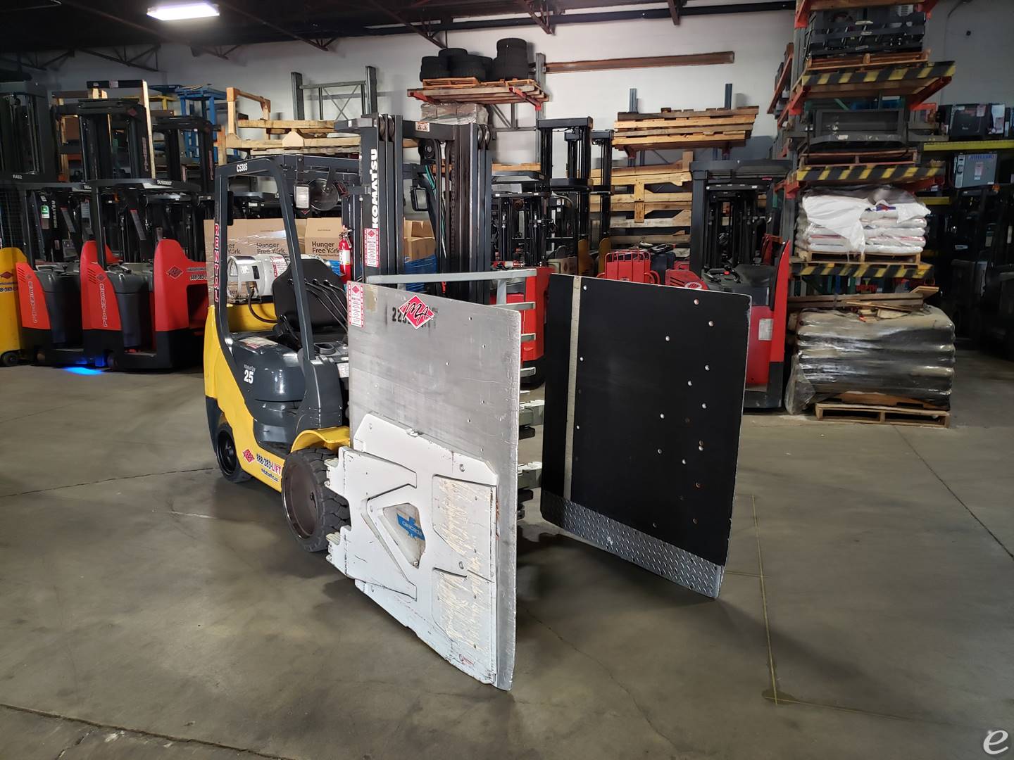 2008 Komatsu FG25ST-16 LP Gas Forklift - 123Forklift