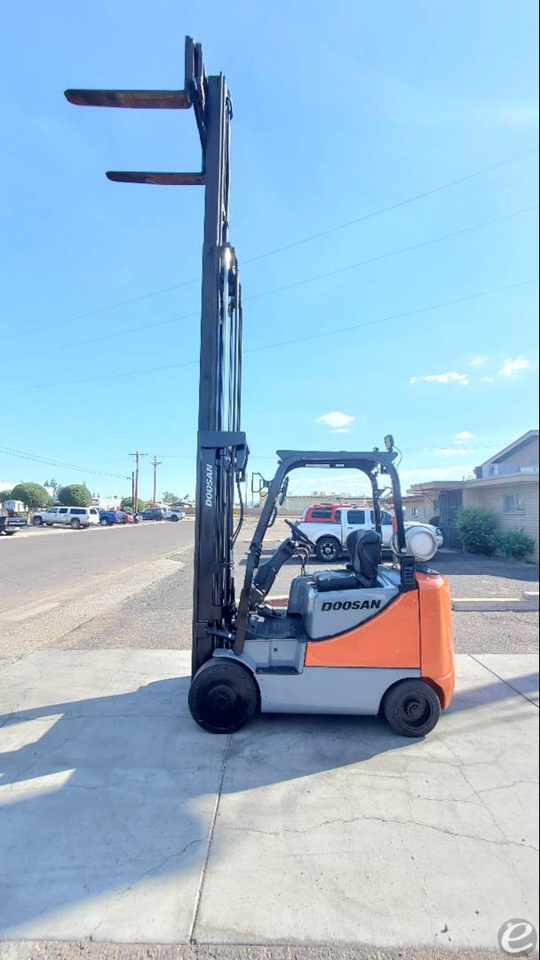 2012 Doosan GC25E-5