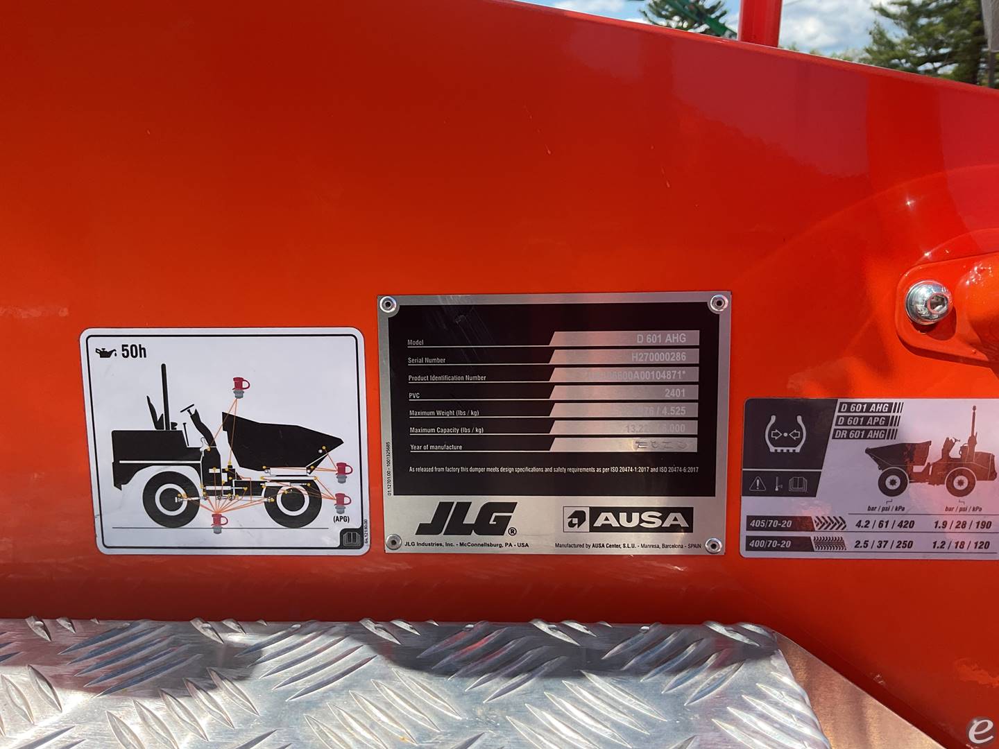 2026 JLG D601AHG