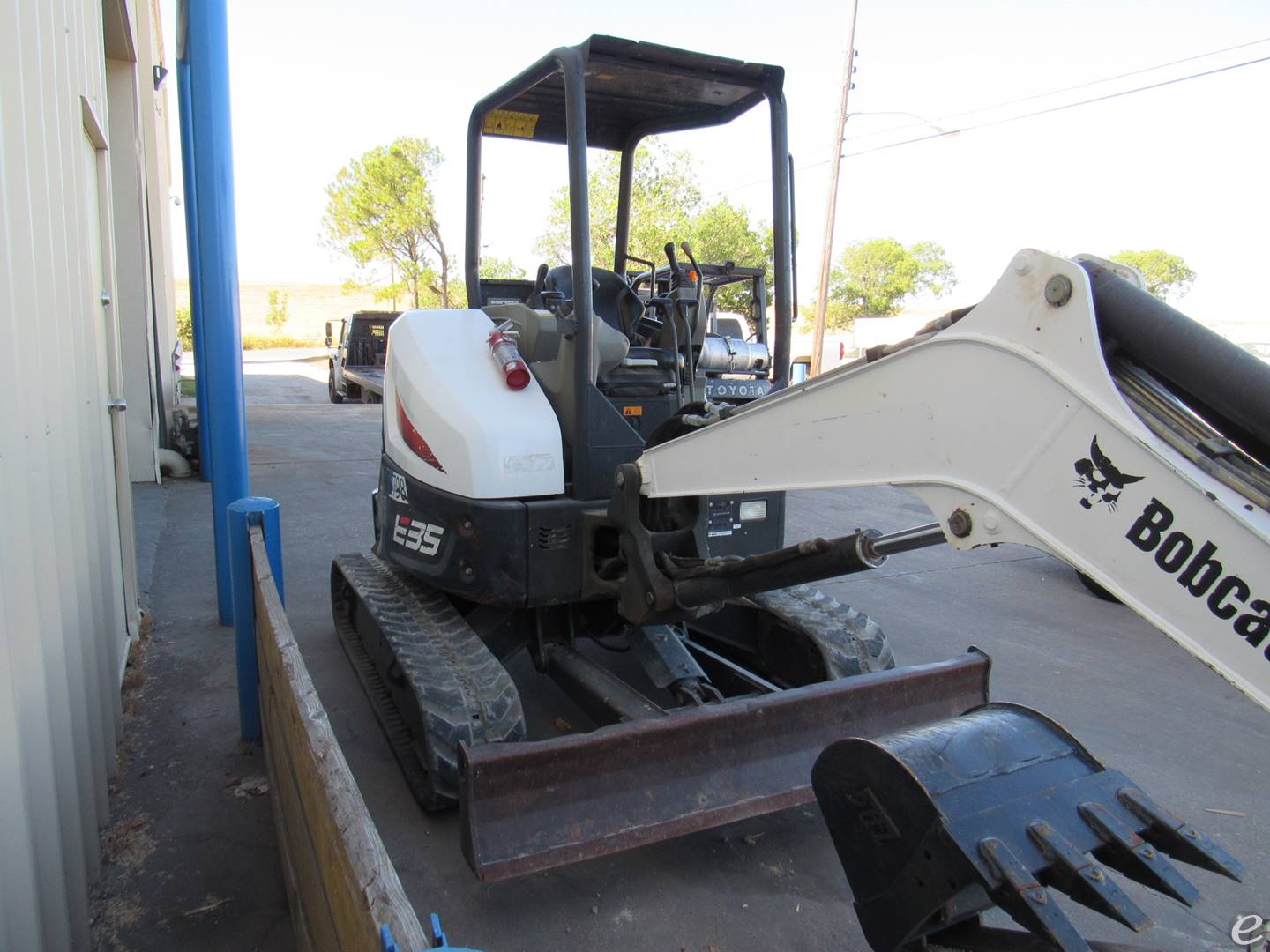 2017 Bobcat E35I