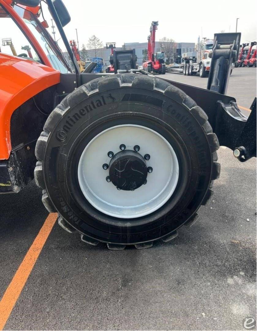 2022 JLG 1255