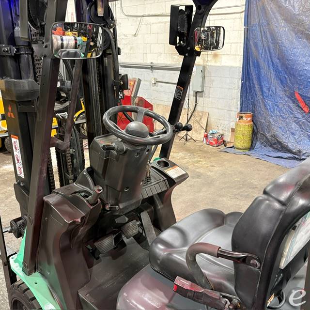 2019 Mitsubishi FGC25N