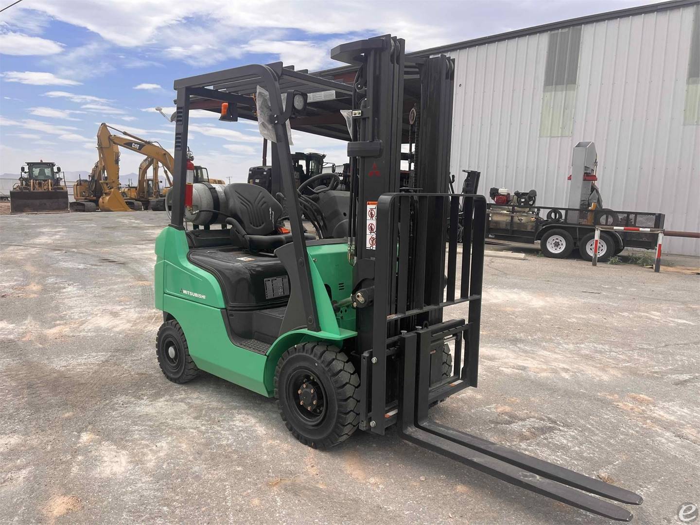 2023 Mitsubishi FG15N