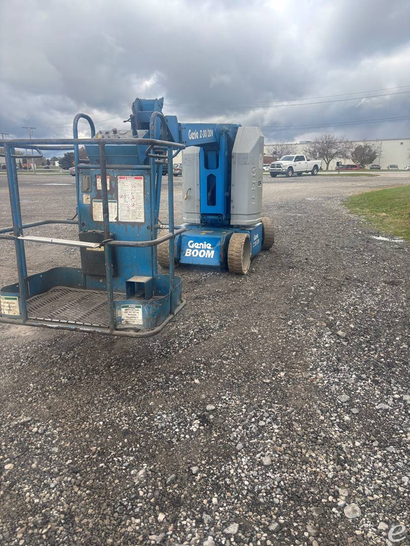 2001 Genie Z30/20N