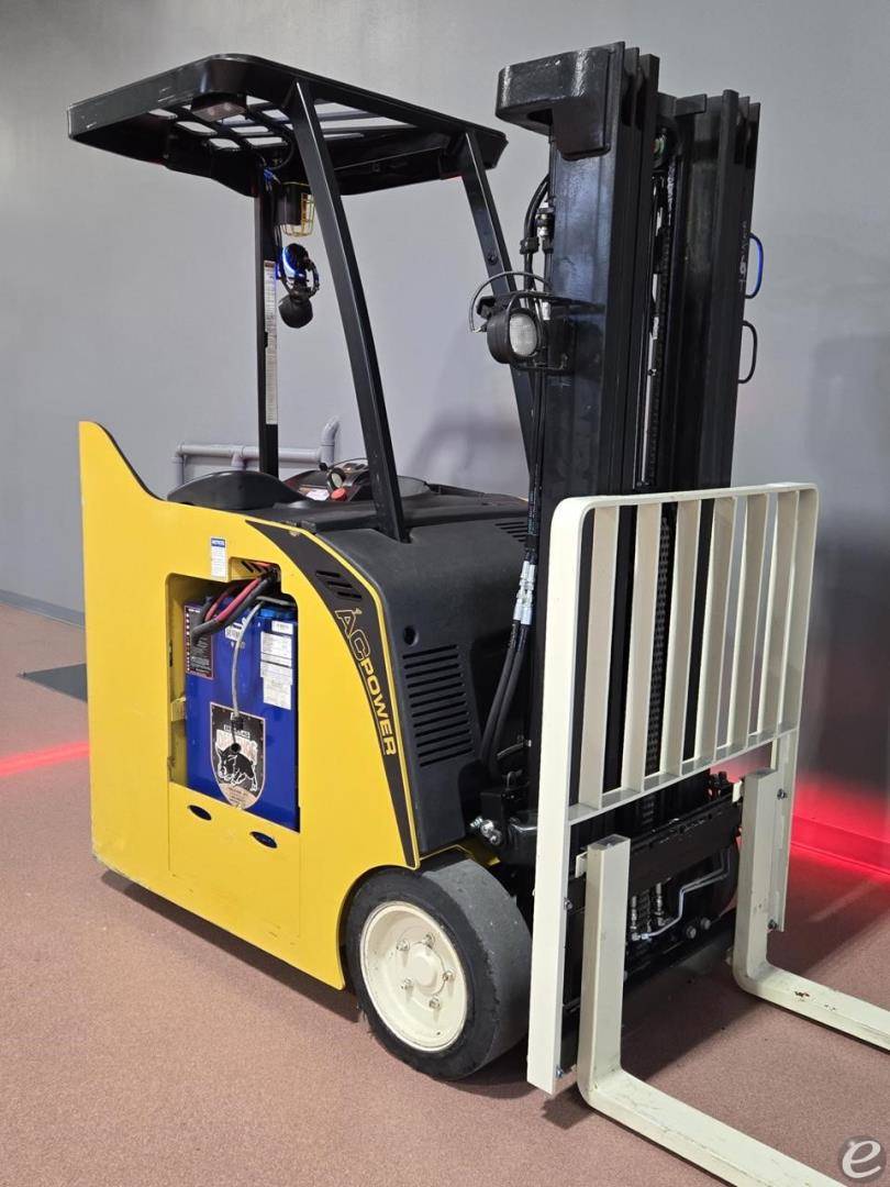 2019 Yale ESC040AD Electric Forklift - 123Forklift