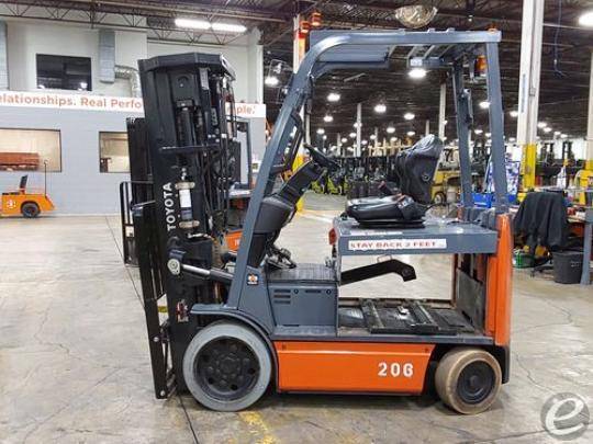 2017 Toyota 8FBCHU25 Electric Forklift - 123Forklift