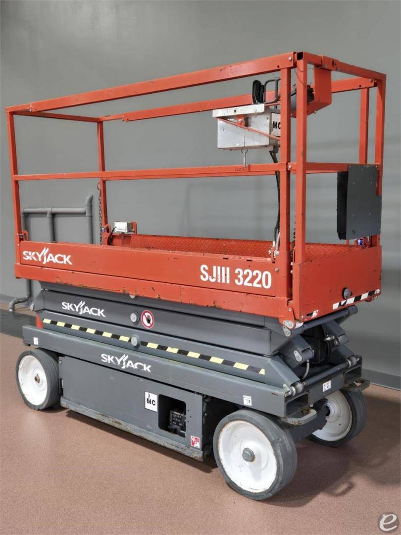 2018 Skyjack SJIII3220 Electric Scissor Lift - 123Forklift