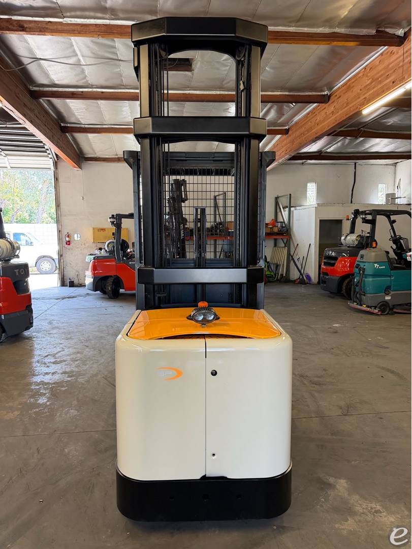 2018 Crown SP4050-30