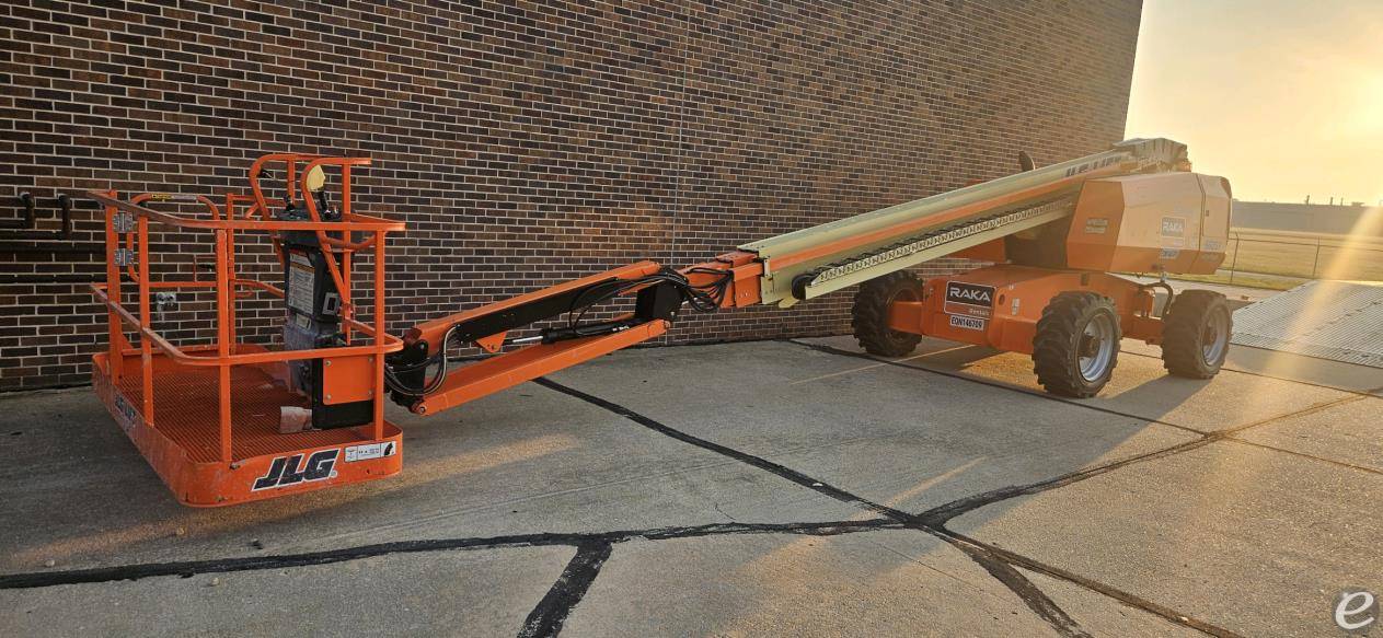2012 JLG 660SJ