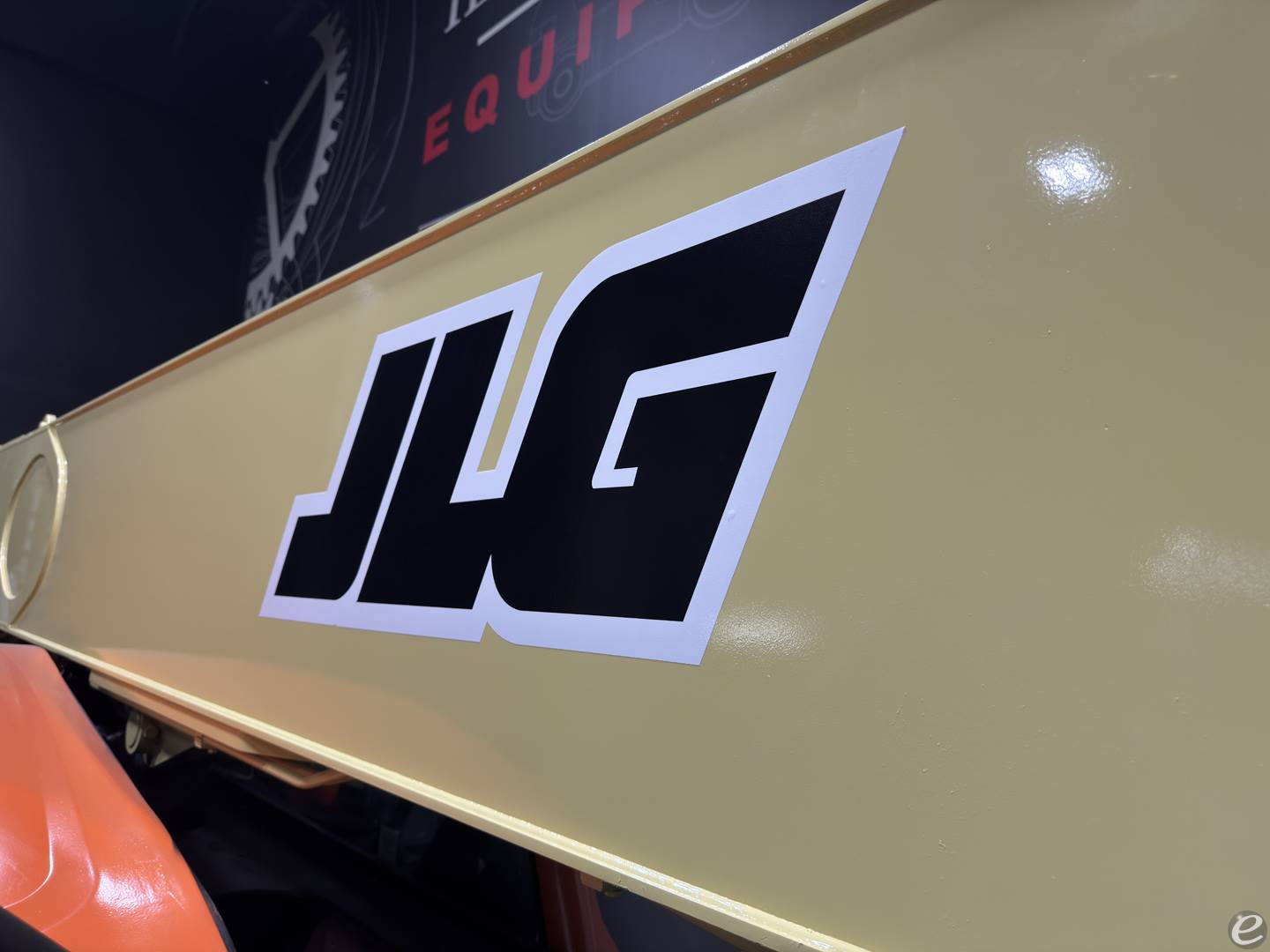 2017 JLG 1255