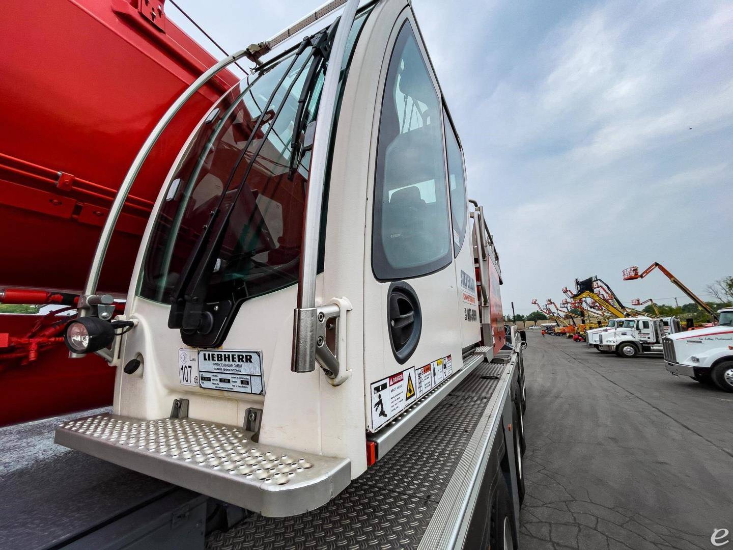 2016 Liebherr LTM1300-6.2