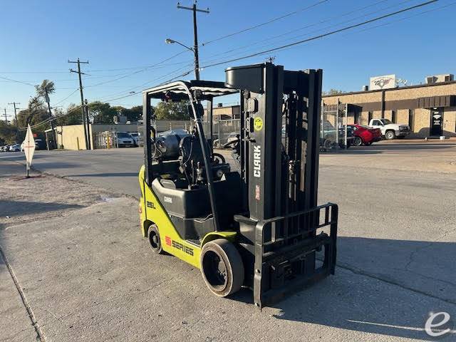 2020 Clark S25CL