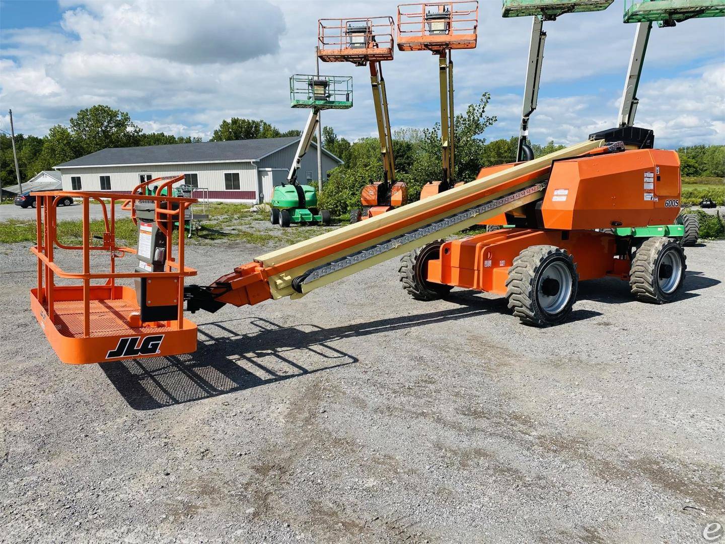 2012 JLG 600S