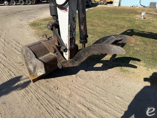 2017 Bobcat E85