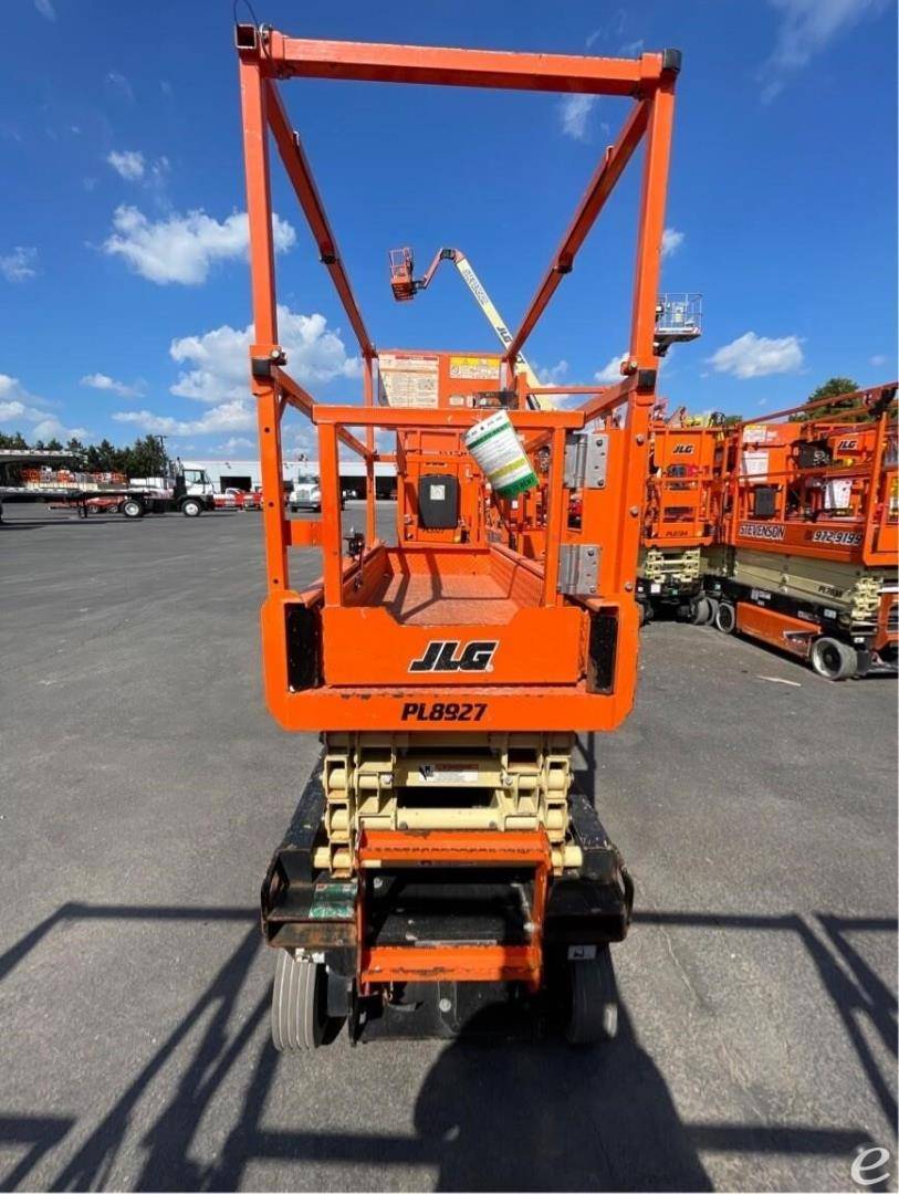 2021 JLG R1932i