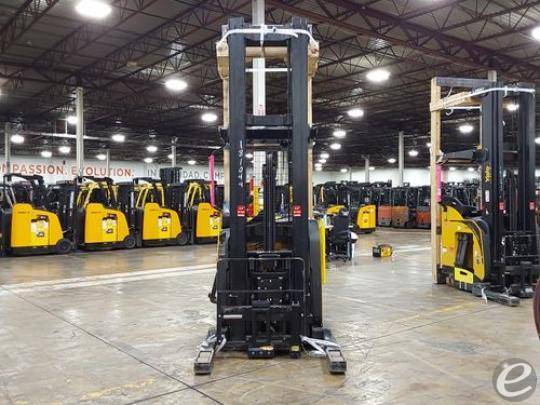 2015 Yale NR045 Electric Reach Truck - 123Forklift