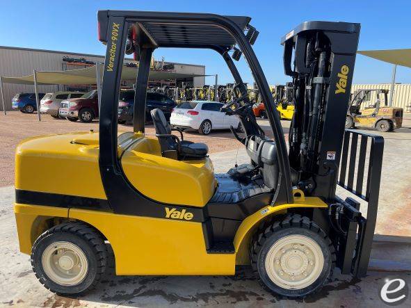 2016 Yale GDP090VX