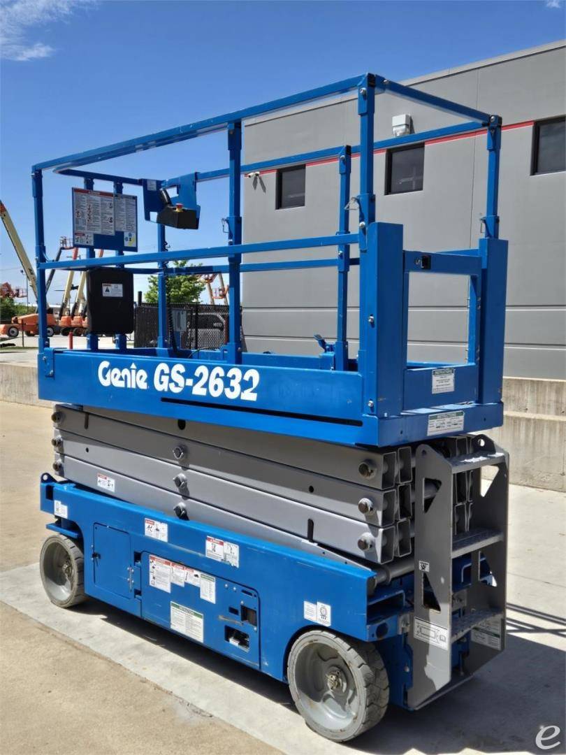2017 Genie GS2632 Electric Scissor Lift - 123Forklift