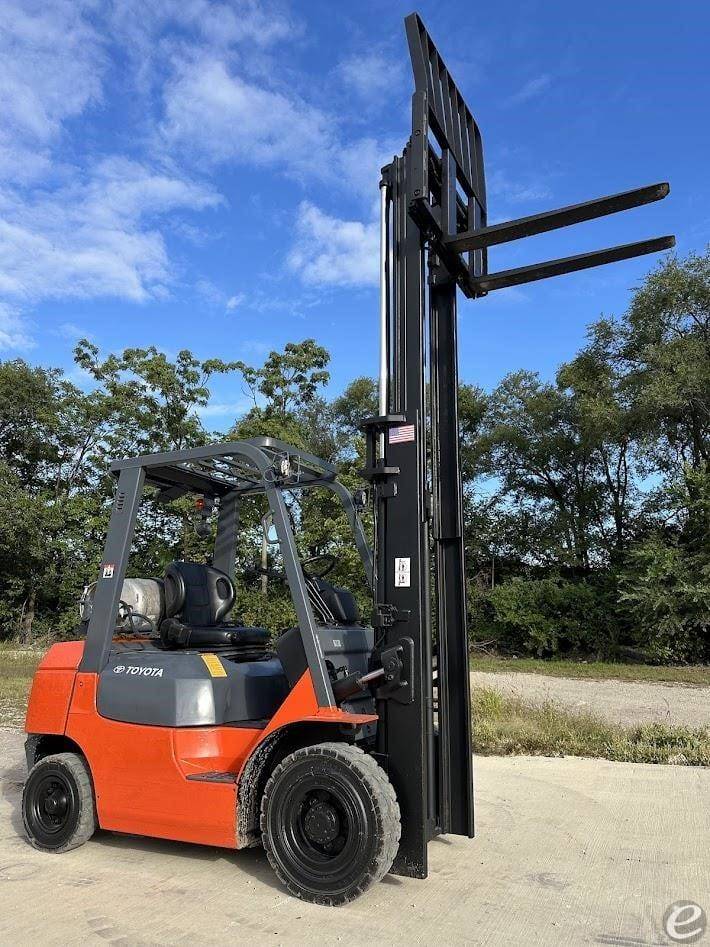 Toyota 7FGU25