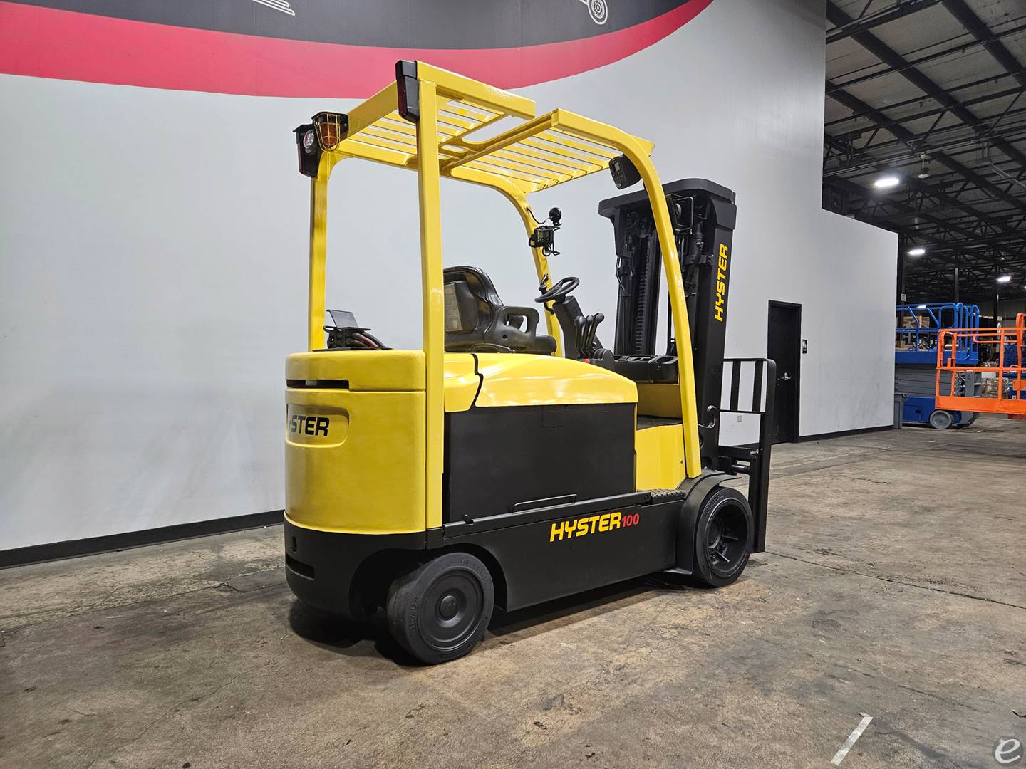 2021 Hyster E100XN