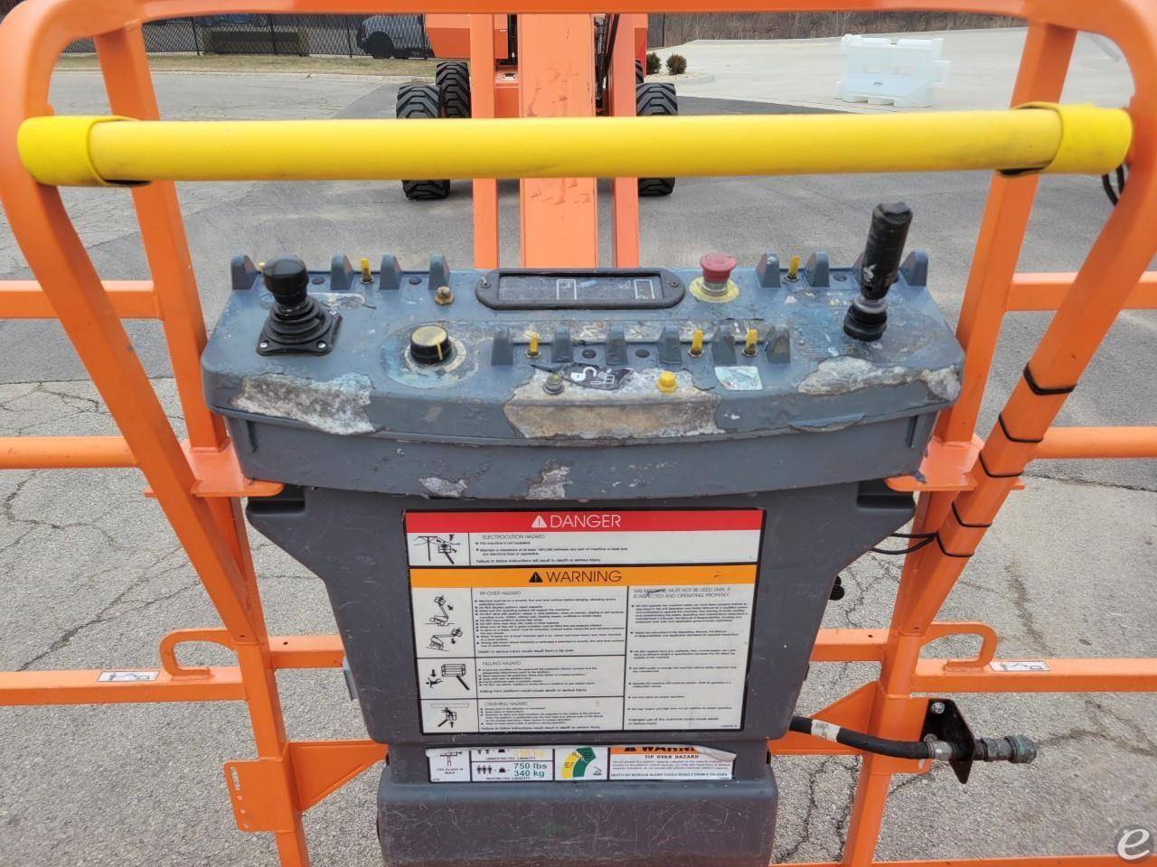 2007 JLG 860SJ