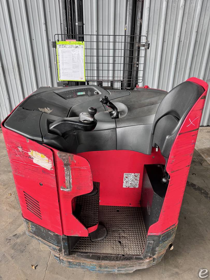 2015 Raymond 770-R45TT Electric Reach Truck - 123Forklift