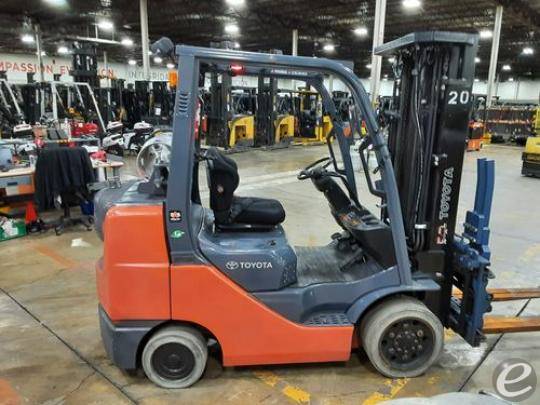 2017 Toyota 8FGCU32 LP Gas Forklift...