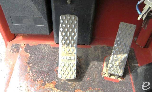 2014 Skyjack VR1056D