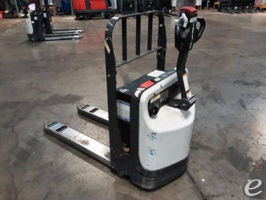 2018 Unicarriers WLXT2W7S22V Electric Forklift - 123Forklift