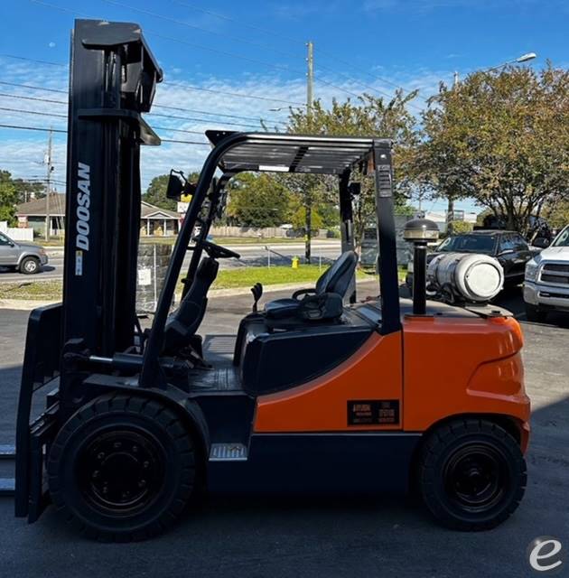 2016 Doosan G35S-5