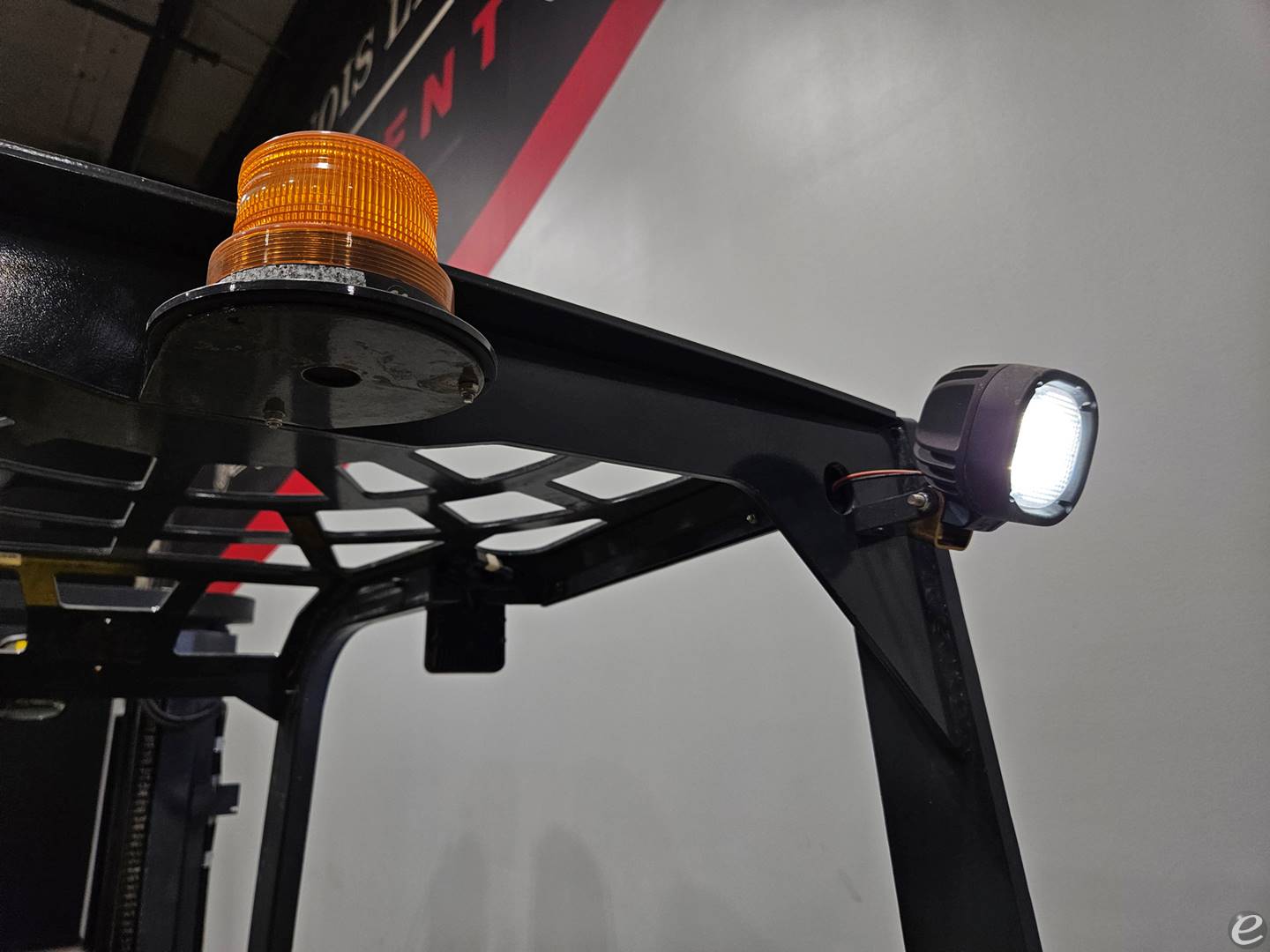 2015 Aisle-Master 44S