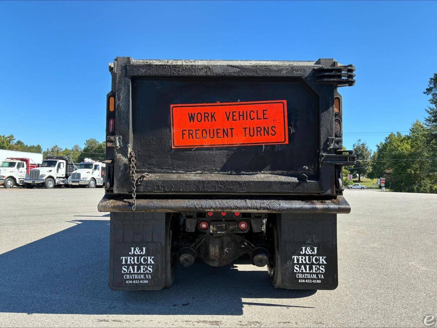 2023 Kenworth T880